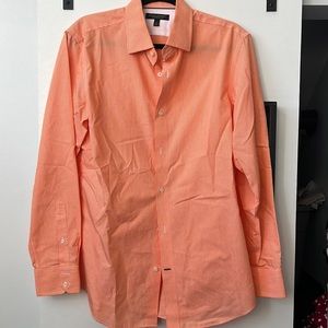 Non-iron slim fit, plaid button up
